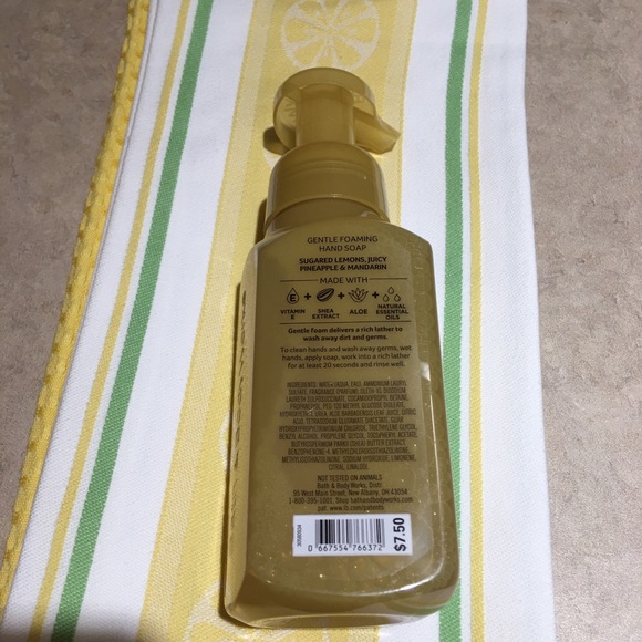 NWT Lemon Towels Martha Stewart, Sugar Plum Lemon Paper Plates, Citrus Soap. - Picture 8 of 11